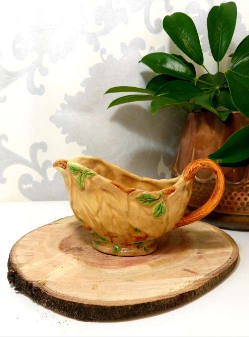 1950s Vintage Brentleigh Ware Ceramic Gravy / Sauce Boat  Leaf Design
