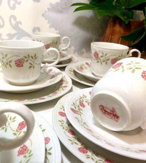 French Vintage Tea Set Of 6 Complete Mary Lou Tea Trios  Cup, Saucer & Tea Plate