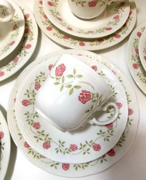 French Vintage Tea Set Of 6 Complete Mary Lou Tea Trios  Cup, Saucer & Tea Plate