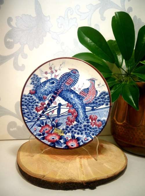 Collectable Vintage Japanese Imari Style Display Plate  Pair Of Birds