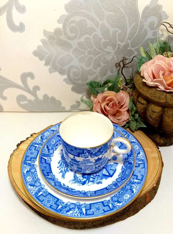 Vintage Blue Willow Royal Worcester Trio  Cup, Saucer & Tea Plate