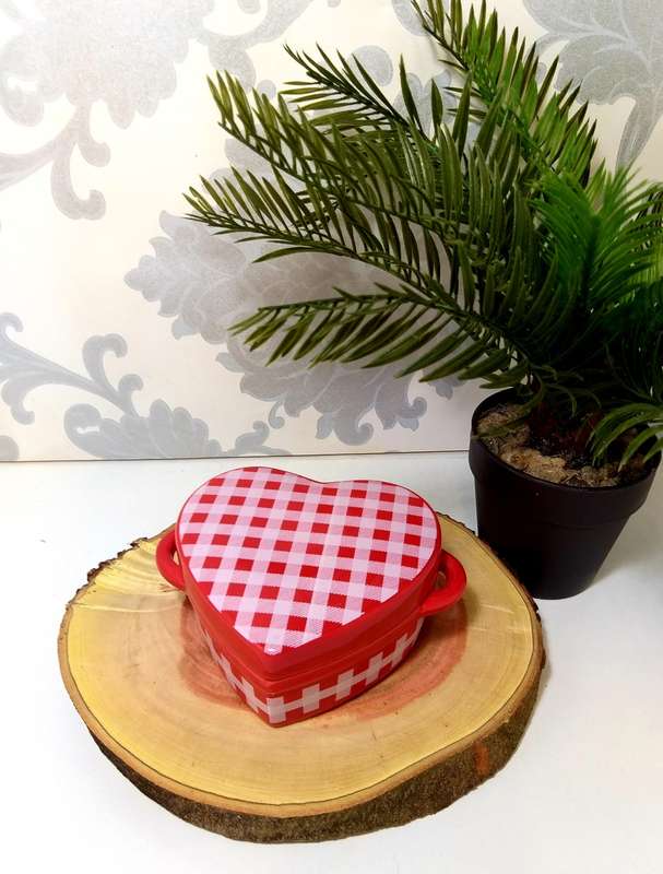 Heart Shaped Lidded Porcelain Bowl With Two Handles & Candle  Red Checkered Pattern