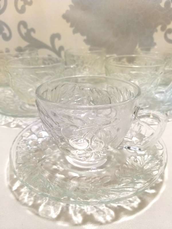 Indonesian Set Of 6 Clear Glass Duos (Cups And Saucers) With Grape And Grape Leaf Design