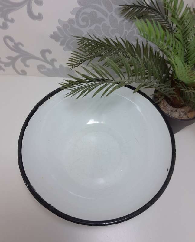 Vintage White Enamel Bowl With Thick Black Rim