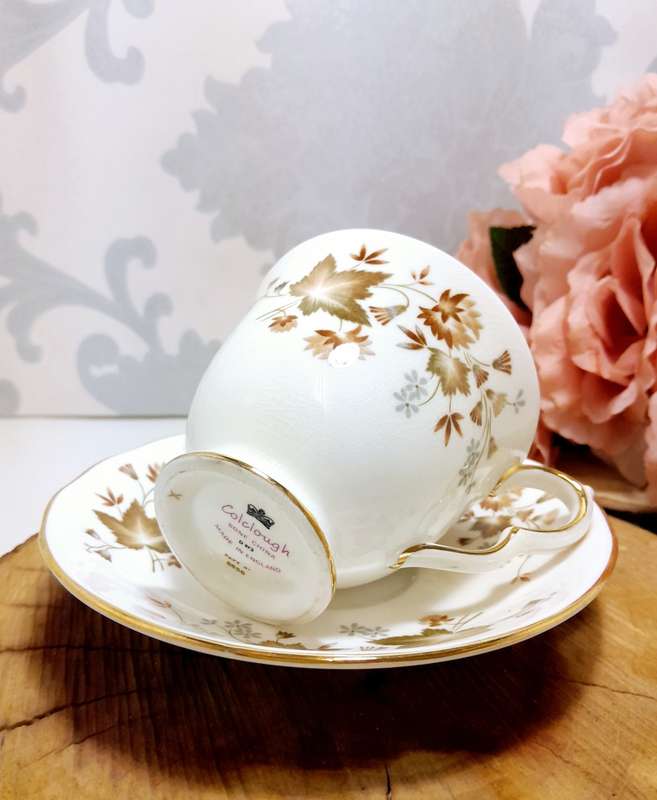 Vintage Fine Bone China Colclough Tea Duo  Cup & Saucer  Pattern 8656