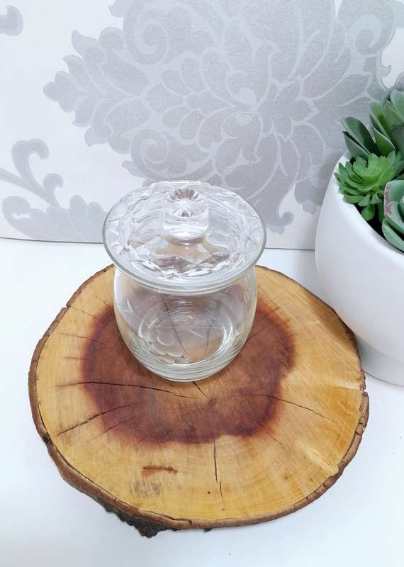 Clear Glass Jam Jar With Etched Grape & Grape Leaf Motif & Glass Lid