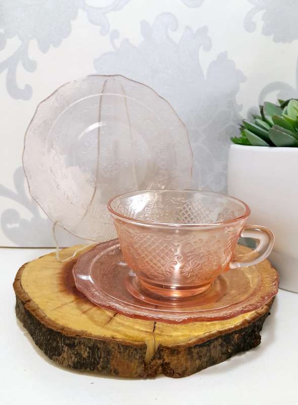 Gorgeous Salmon Pink Glass Trio  Cup, Saucer & Tea Plate