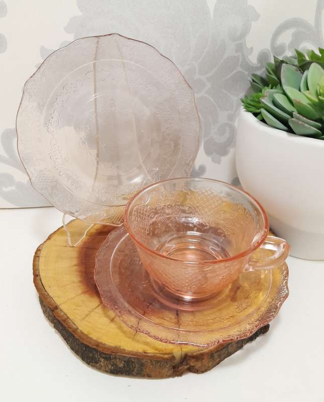 Gorgeous Salmon Pink Glass Trio  Cup, Saucer & Tea Plate