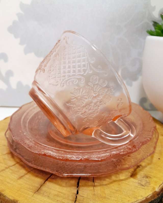 Gorgeous Salmon Pink Glass Trio  Cup, Saucer & Tea Plate