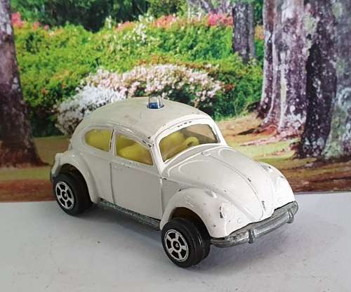 Corgi VW Beetle 1300 Whizzwheels