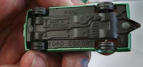 Rare Corgi Ford Escort MK3