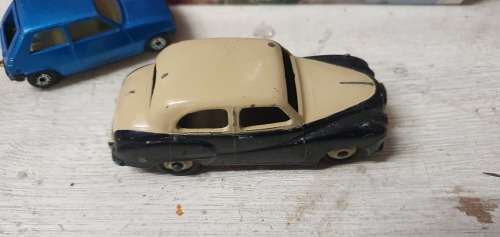 Dinky Austin Somerset