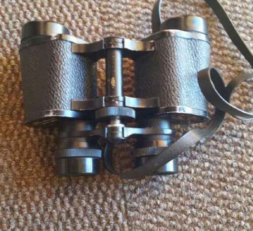 KINGS CHAMPION BINOCULARS 8X30 FIELD 75 (COLLECTORS ITEM)