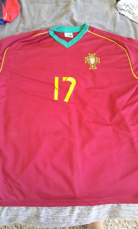 Used Replica PORTUGAL Football Jersey Large