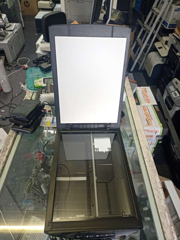 Canon LiDE 120 A4 Flatbed Scanner Refurbished