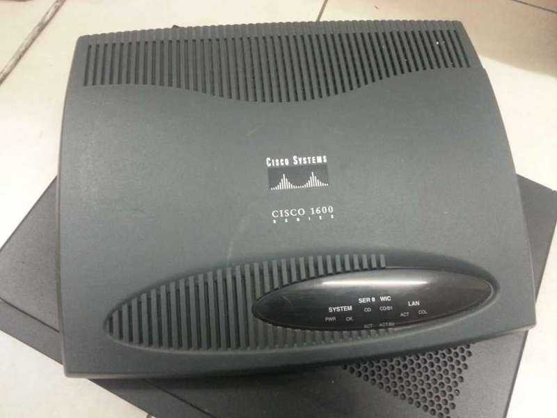 Cisco 1600 Series of Integrated Services Routers