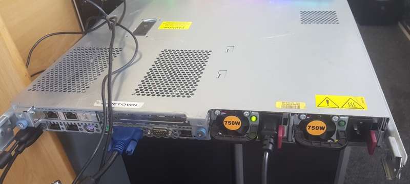 HP ProLiant DL360 G6 Gen6 Server 2x Xeon X5550 @2.67GHz 24GB