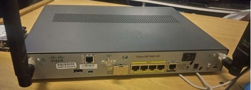Cisco C887VAG-4G-GA-K9 Modem 4G LTE VDSL/ADSL Wireless Router