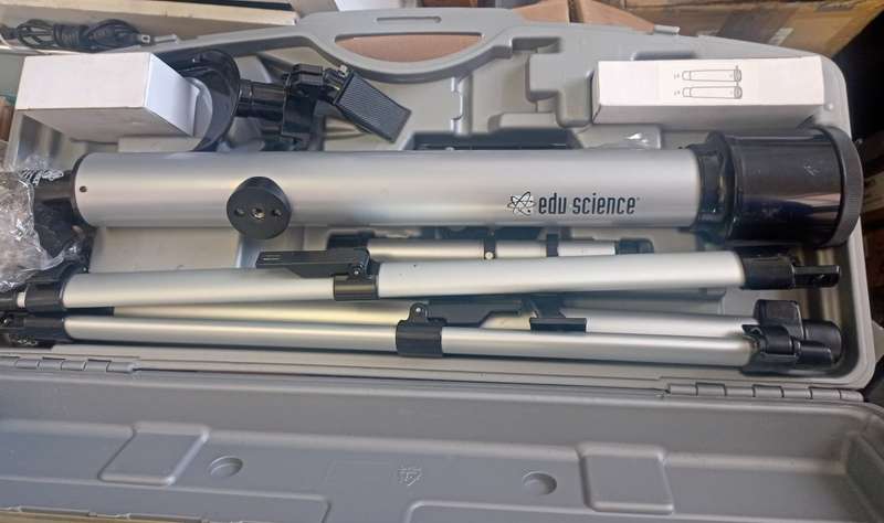 Astrolon Telescope by Edu-Science 525 Power with Tripod in a Case
