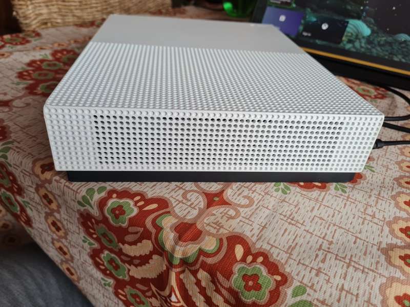MICROSOFT XBOX ONE S, 1 TB (CONSOLE ONLY) - Fully Tested and working 100%