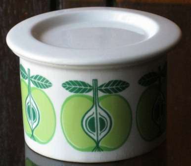 Arabia of Finland Pomona range jam jar designed by Raija Uosikkinen c1965