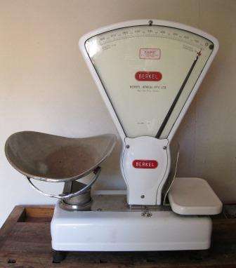 Large retro mid century Berkel grocery shop scale