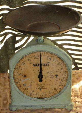 Art Deco cast iron Salter scale