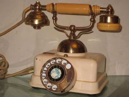 Vintage French Victorian Princess style rotary phone