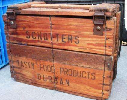 Vintage Schotters Tasty Food Products Durban Storage Crate
