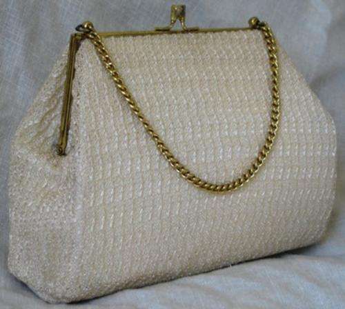 Vintage 1960s handbag ( 22 cm x 28 cm )