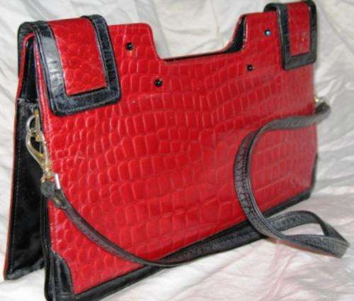 Vintage patent, faux crocodile handbag ( 36 x 21 cm, strap: 70 cm )
