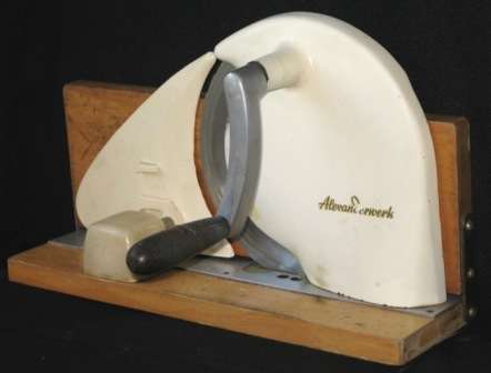 Retro, 1940s / 50s "Alexanderwerk" bread slicer, made in Germany