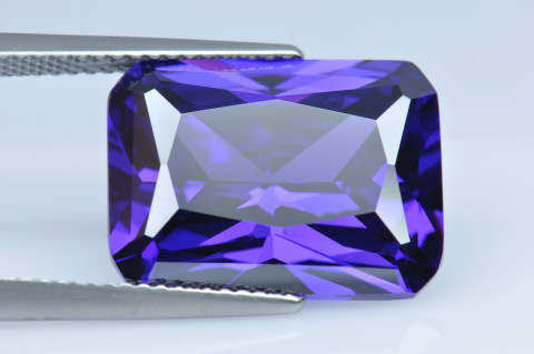 Gorgeous 10.47ct Tanzanite