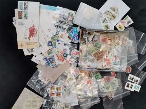 Mini Luckybox - lots of loose stamps, on piece, in plastic, mixed world and some SWA FDC`s