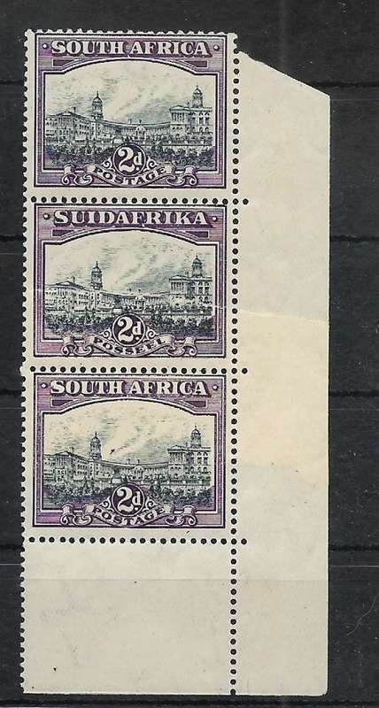 Union of SA 1930 Superb marginal PAPER JOIN - with purple blob/kite on bottom stamp - Very unusual