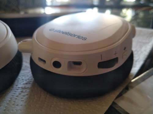 Steelseries ARCTIS 7 2019 Edition Wireless Headset - White