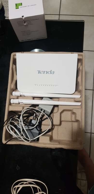 Tenda Wifi Router