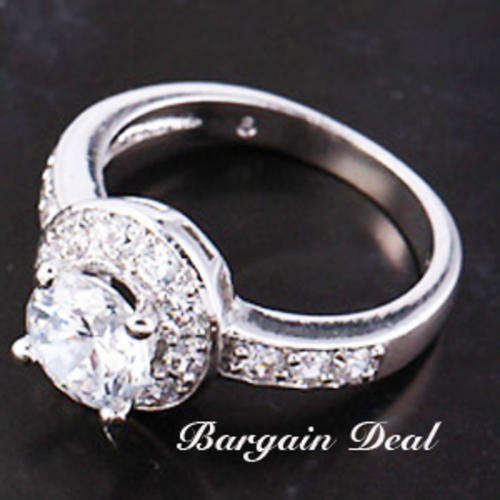 Size M or Size 6 !!  17stone Round Brilliant Cut 3.5ct Engagement Ring clad in 18K White Gold !!