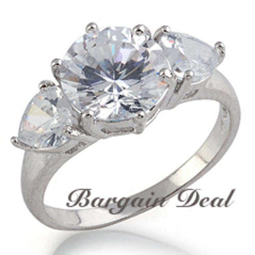 Size M or Size 6 !! 3stone Round Brilliant Cut 3.5ct Engagement Ring clad in 18K White Gold !!