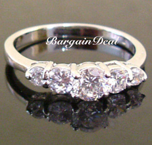 Size6.25 / 7.25!! 5stone 1ct Round Brilliant Cut Engagement Diamond Ring clad in 18K White Gold!