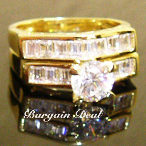 Size L / Size S !! 2pcs 15stone 3ct Round Brilliant Cut Wedding Ring Set clad in 18K Yellow Gold!!