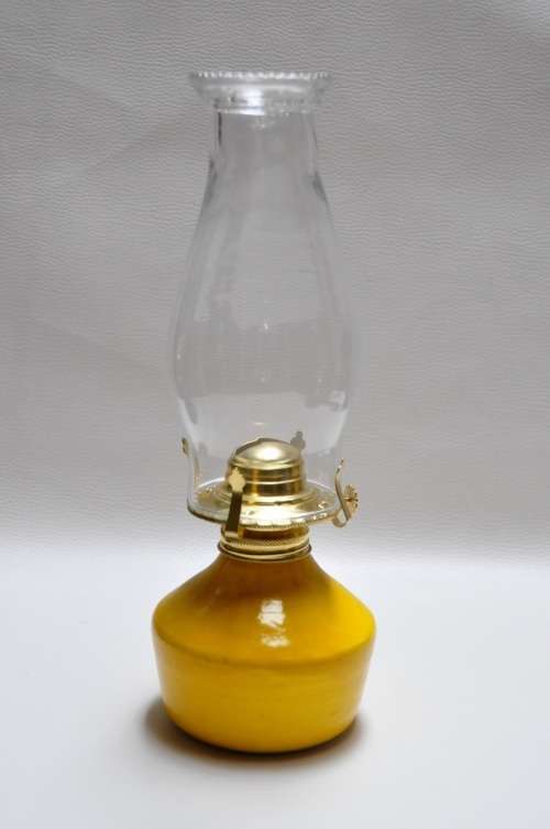 Yellow Ceramic Table Lamp (Paraffin or Citronella Oil)