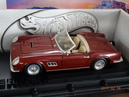 Ferrari 250GT California Spider , 1:18 - BARGAIN,  WOW