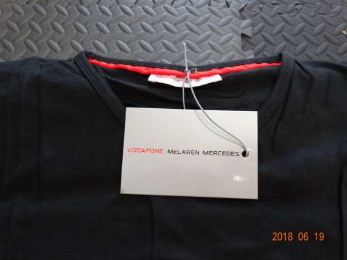 Vodafone Mclaren Merc F1 Racing Team T- Shirt for Men - XL - BLACK- New - Official Gear