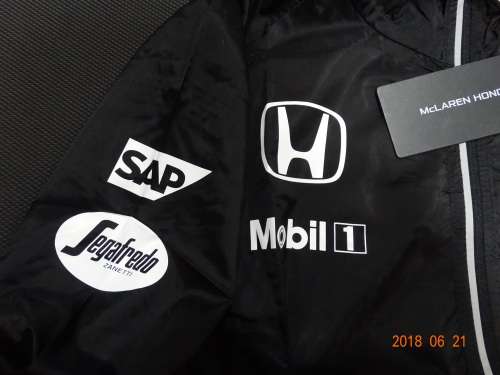 Mclaren -Honda - F1 Racing Windbreaker / Rain Jacket for Men XL- Brand  New - Official Gear