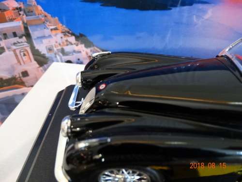 MERCEDES X 2 & JAGUARS x 2 - 1:24 - SSK - SK120 etc etc- Bburago  - Bargain .