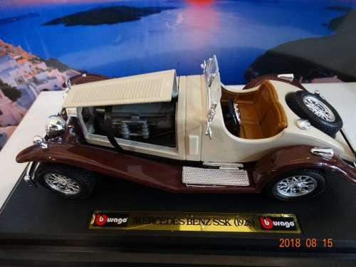 MERCEDES X 2 & JAGUARS x 2 - 1:24 - SSK - SK120 etc etc- Bburago  - Bargain .