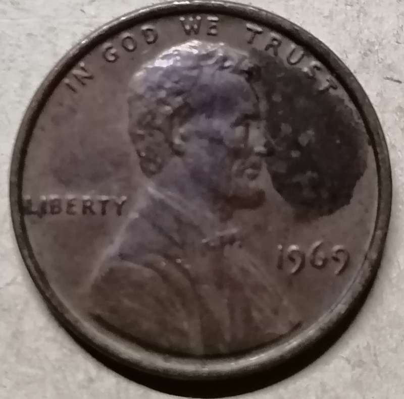 1969 USA  1 Cent Wheat Penny with error (plating/laminating)