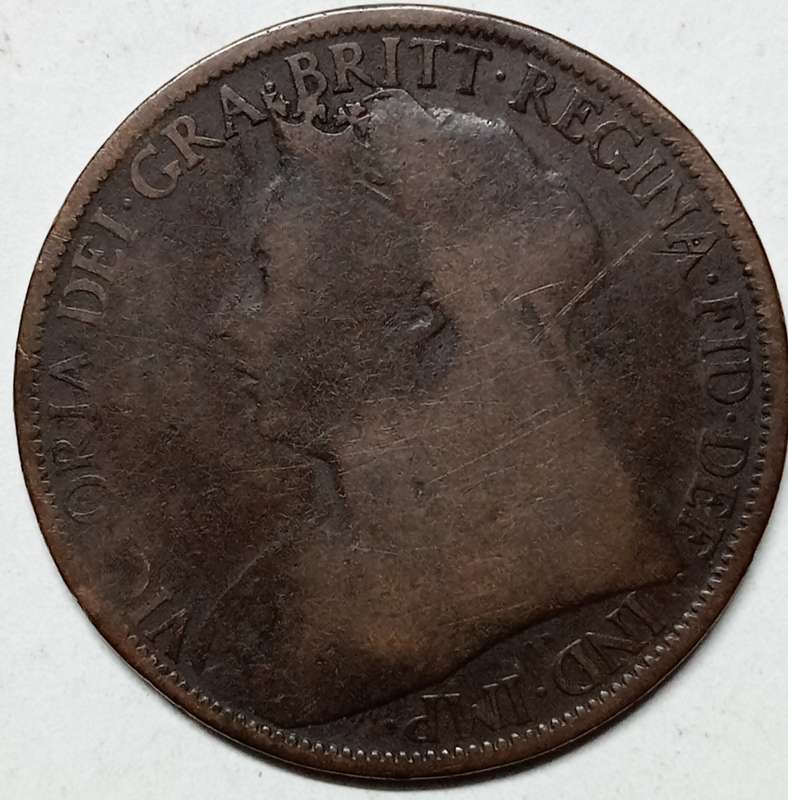 1800 Collection of Great Britian pennies and half pennies -(1880, 1900,1861 + 1913)