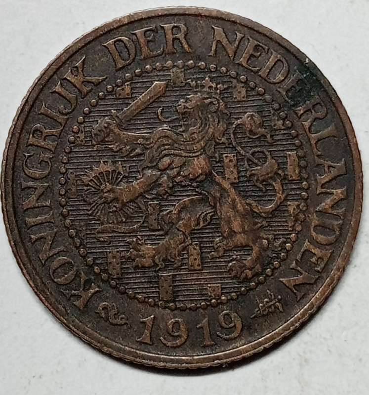 GREAT 1919 NETHERLANDS 2 1/2 CENT WITH? MINT ERROR